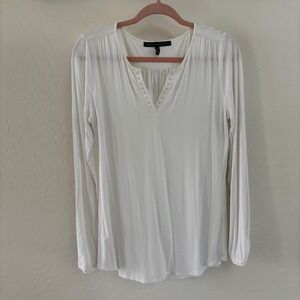 White House Black Market White Knit Long Sleeve V-Neck Top with Metal Stud Trim.